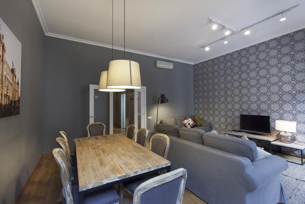 Short Stay Group Paseo De Gracia Serviced Apartments Barcelona Exterior photo